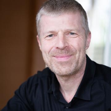 Klaus Meinel, Secretary General, IAKS International